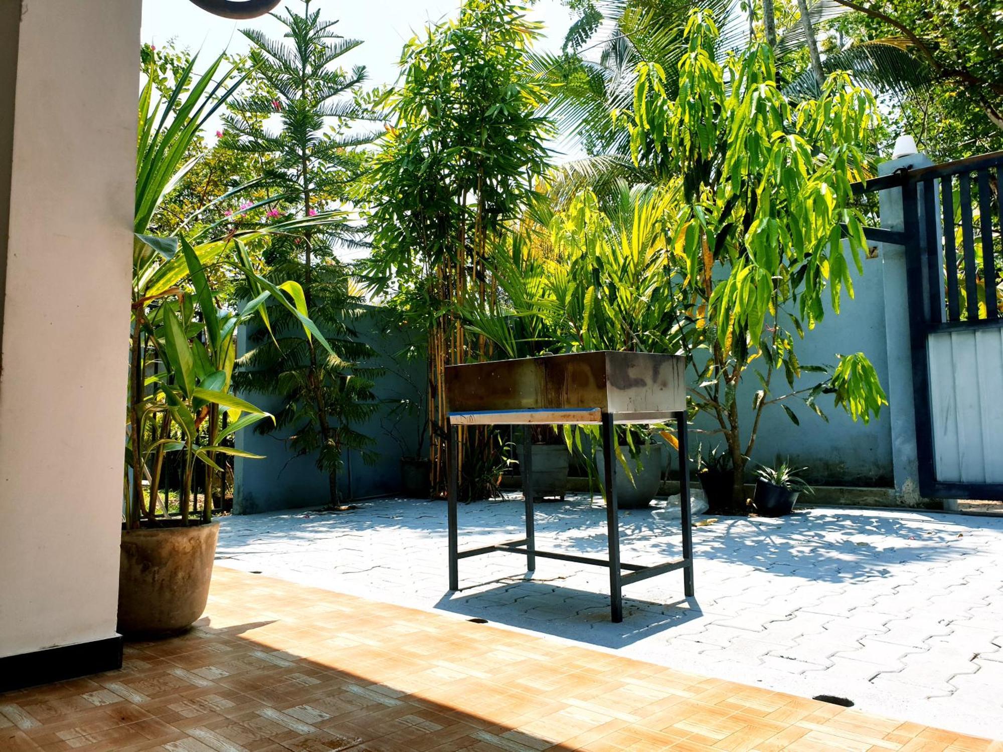 Jeju Villa Unawatuna Buitenkant foto