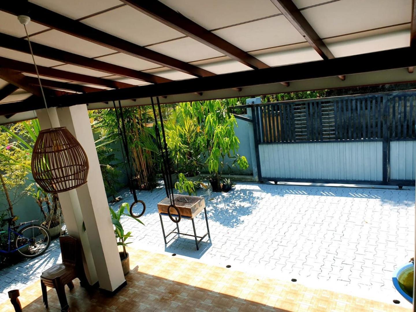 Jeju Villa Unawatuna Buitenkant foto