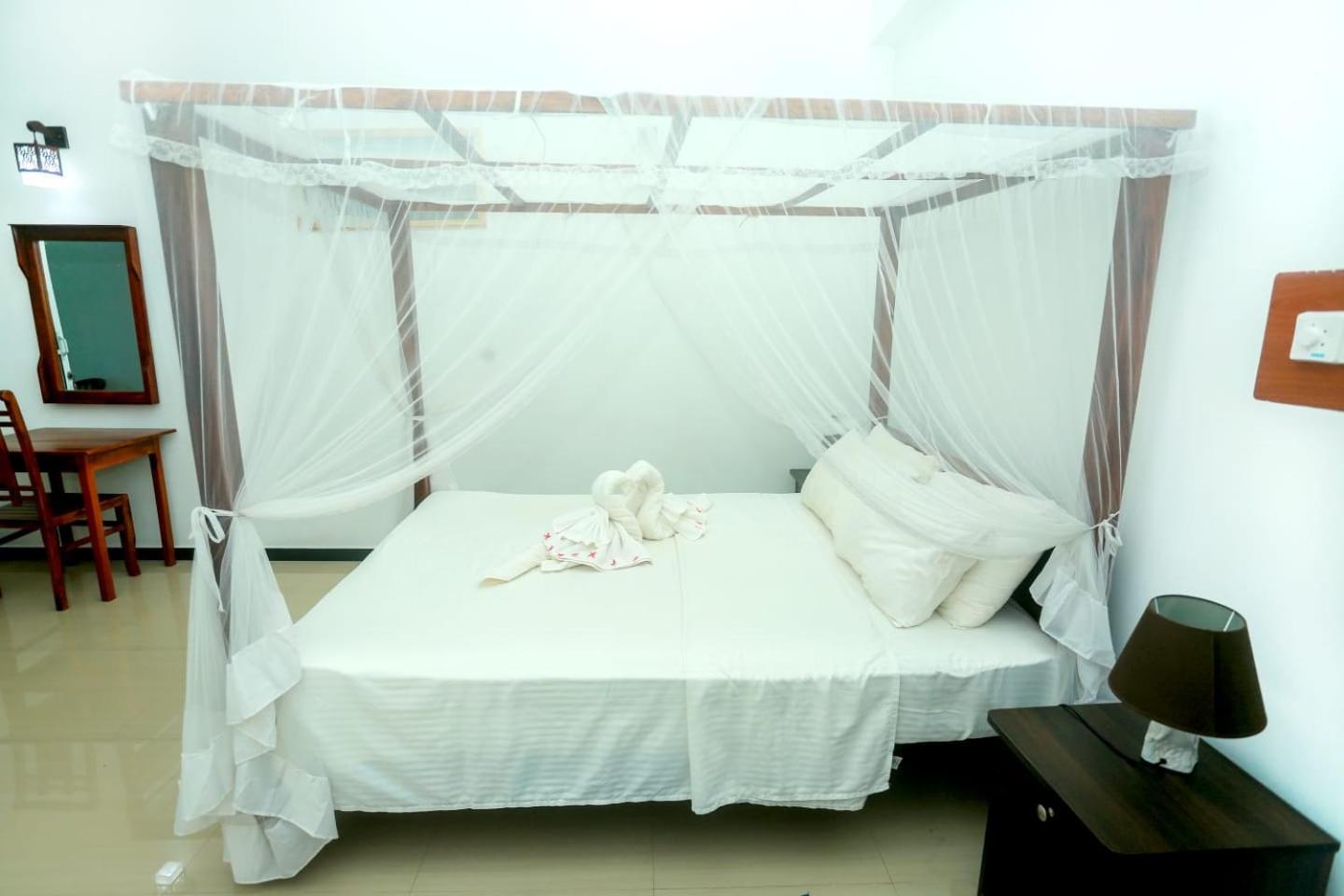 Jeju Villa Unawatuna Buitenkant foto