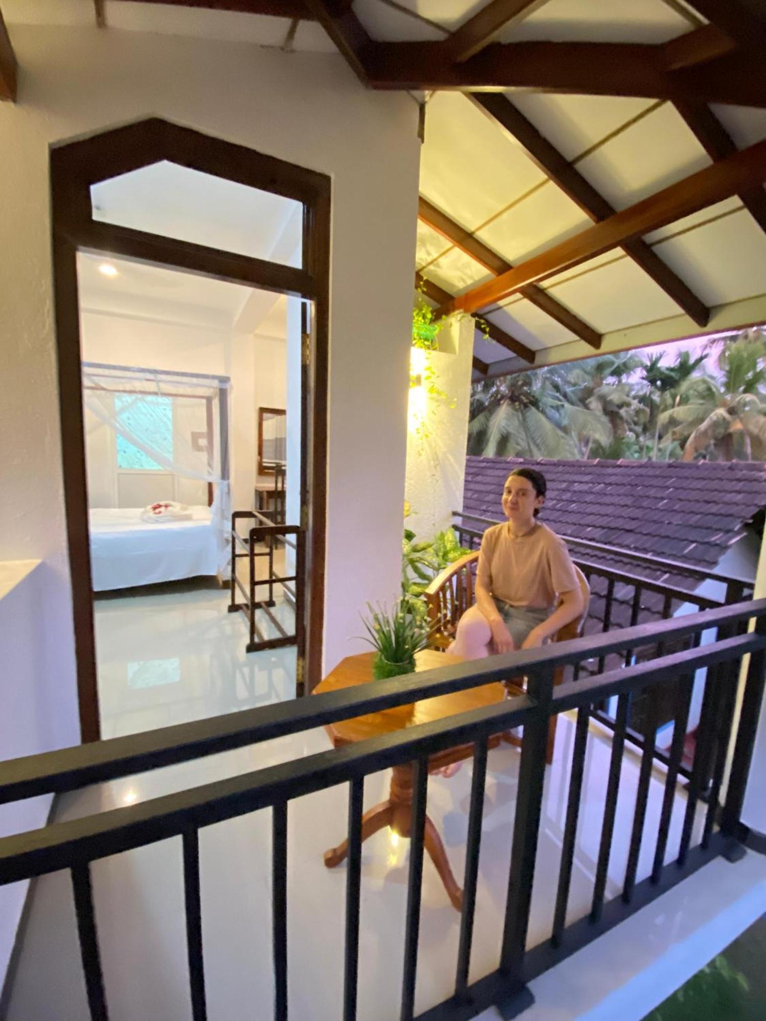 Jeju Villa Unawatuna Buitenkant foto